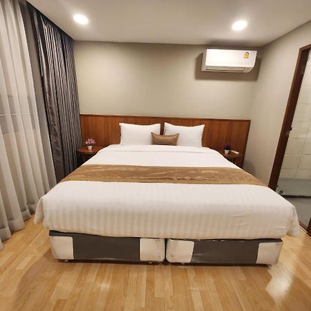 United Tower Thonglor By Aspira Apartment Банкок Екстериор снимка