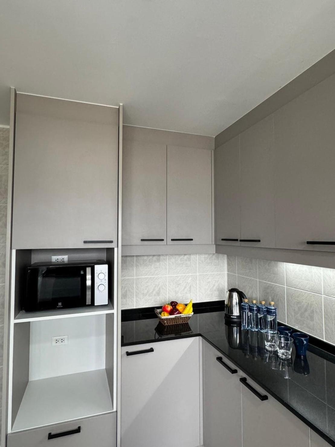 United Tower Thonglor By Aspira Apartment Банкок Екстериор снимка